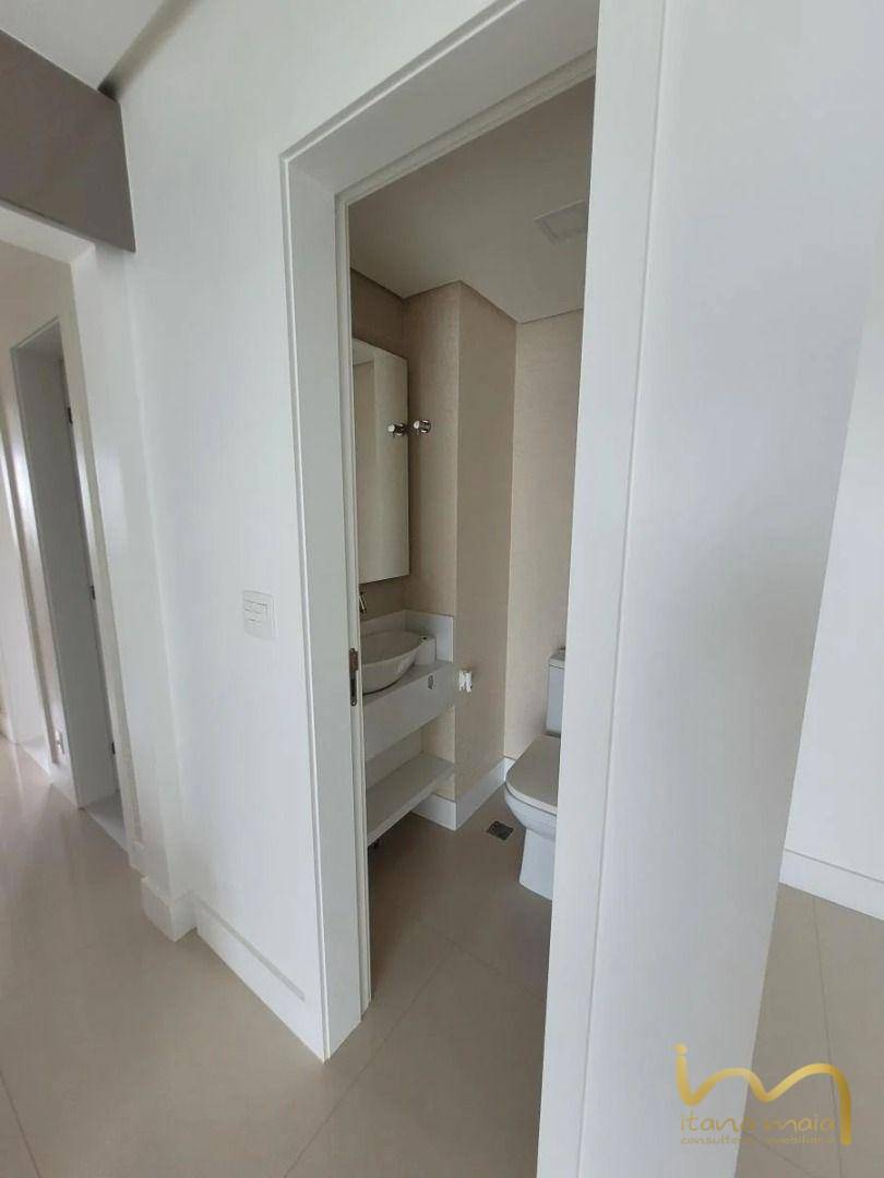 Apartamento à venda com 3 quartos, 116m² - Foto 6