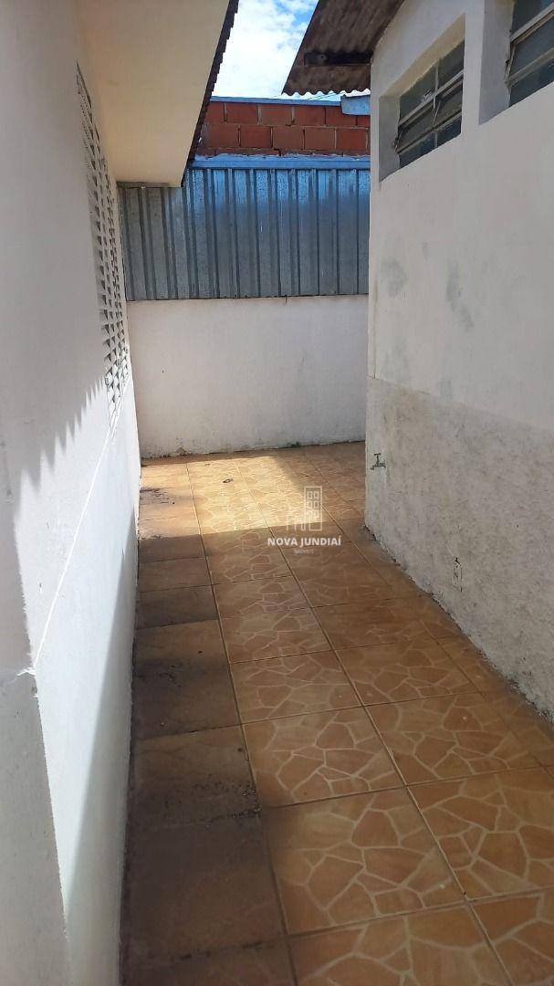 Casa para alugar com 3 quartos, 120m² - Foto 31