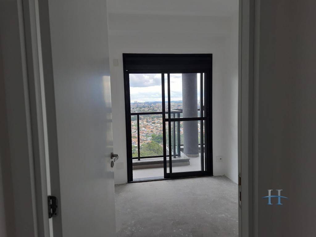 Apartamento à venda com 3 quartos, 157m² - Foto 12