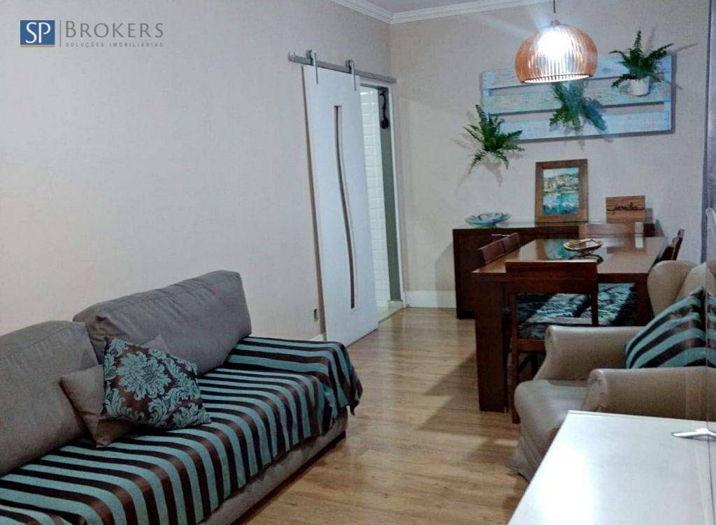 Apartamento à venda com 2 quartos, 70m² - Foto 3