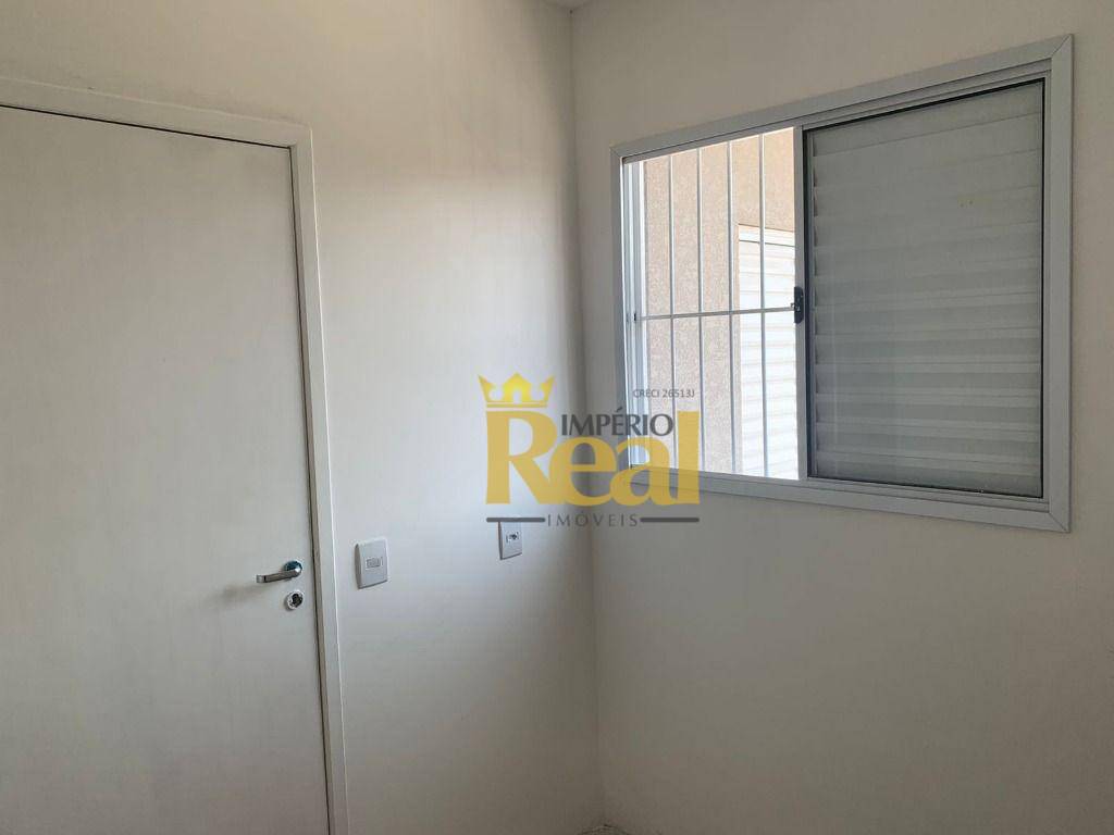 Apartamento à venda com 2 quartos, 40m² - Foto 4