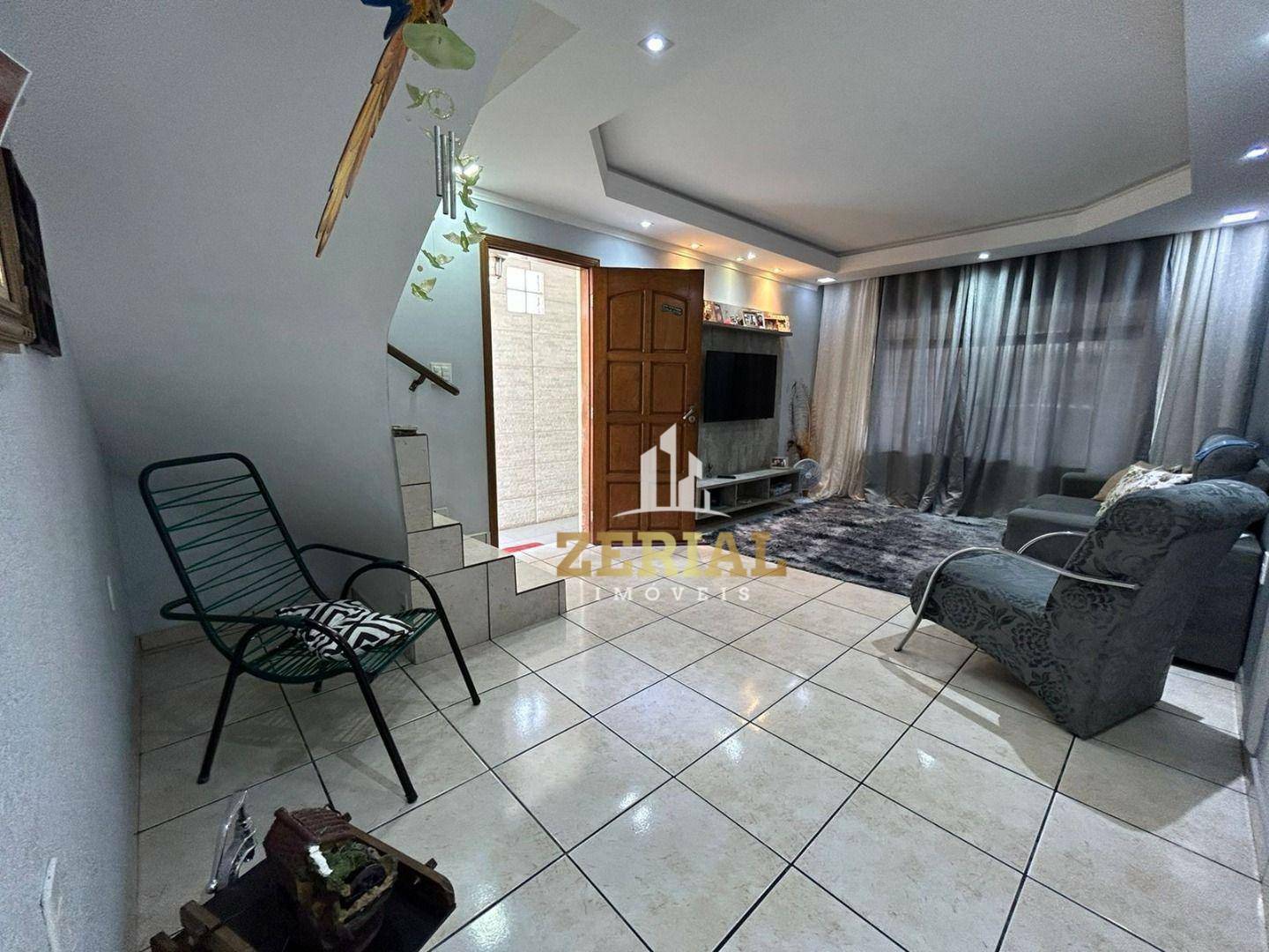 Sobrado à venda com 4 quartos, 210m² - Foto 2