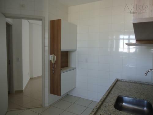 Apartamento à venda com 2 quartos, 65m² - Foto 20