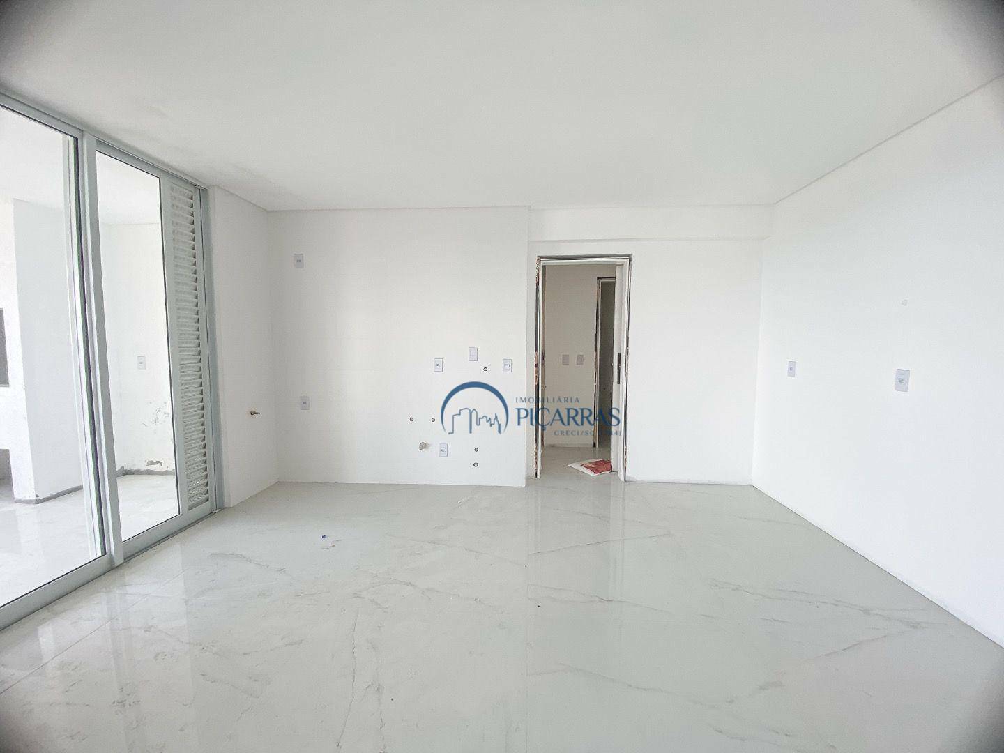 Apartamento à venda com 5 quartos, 611m² - Foto 7