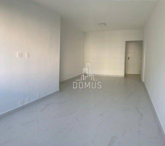 Apartamento à venda com 3 quartos, 90m² - Foto 2