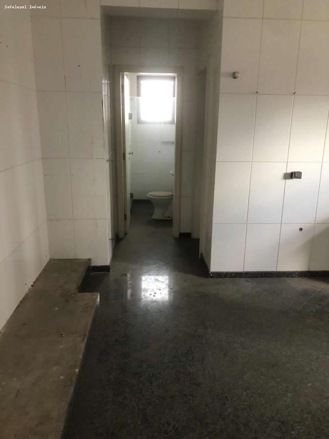 Apartamento à venda com 4 quartos, 394m² - Foto 17