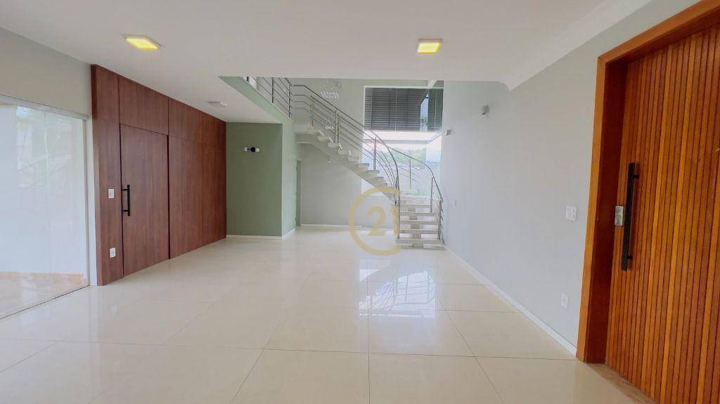 Casa de Condomínio à venda e aluguel com 4 quartos, 594m² - Foto 4