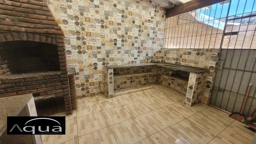 Casa à venda com 2 quartos, 46m² - Foto 1