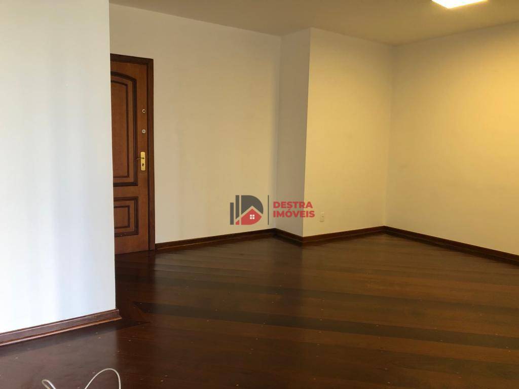 Apartamento à venda e aluguel com 3 quartos, 102m² - Foto 4