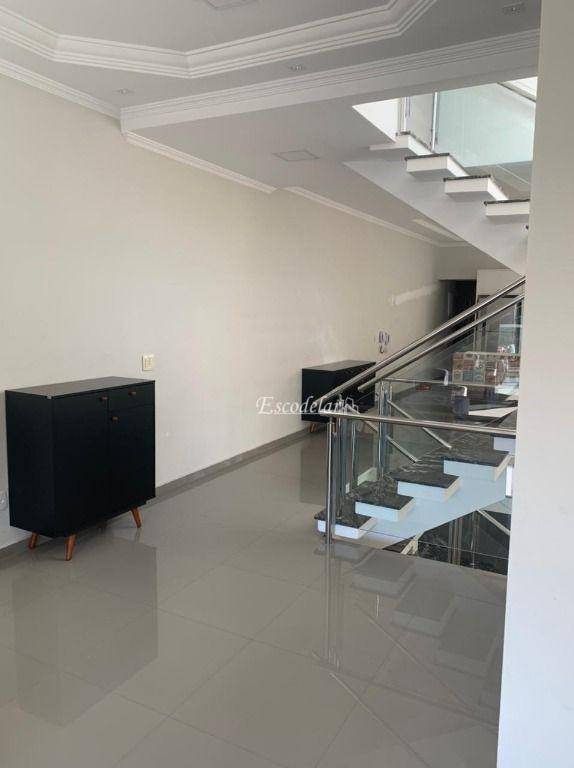 Sobrado à venda com 3 quartos, 330m² - Foto 4