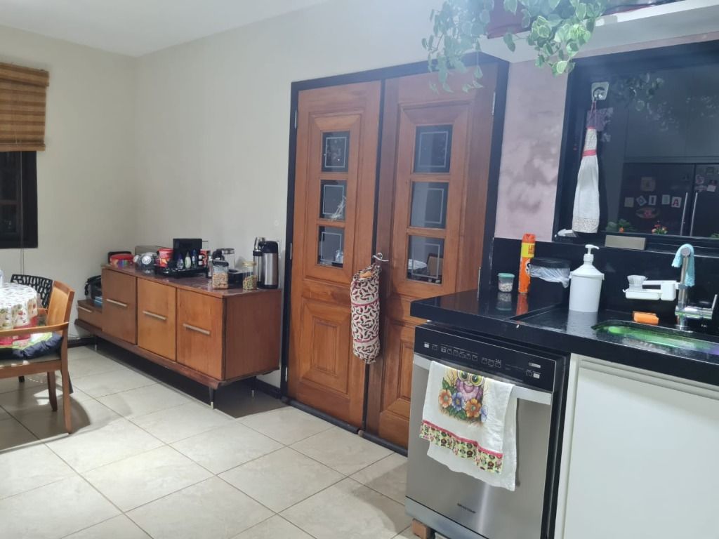 Casa de Condomínio à venda com 2 quartos, 250m² - Foto 32