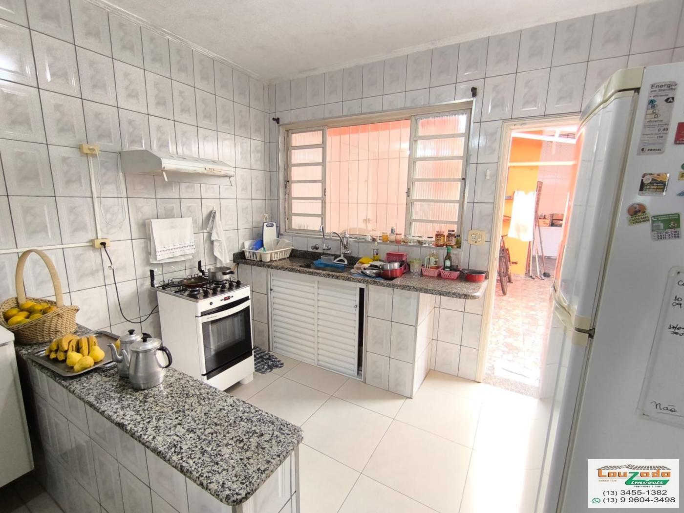 Casa à venda com 2 quartos, 275m² - Foto 11