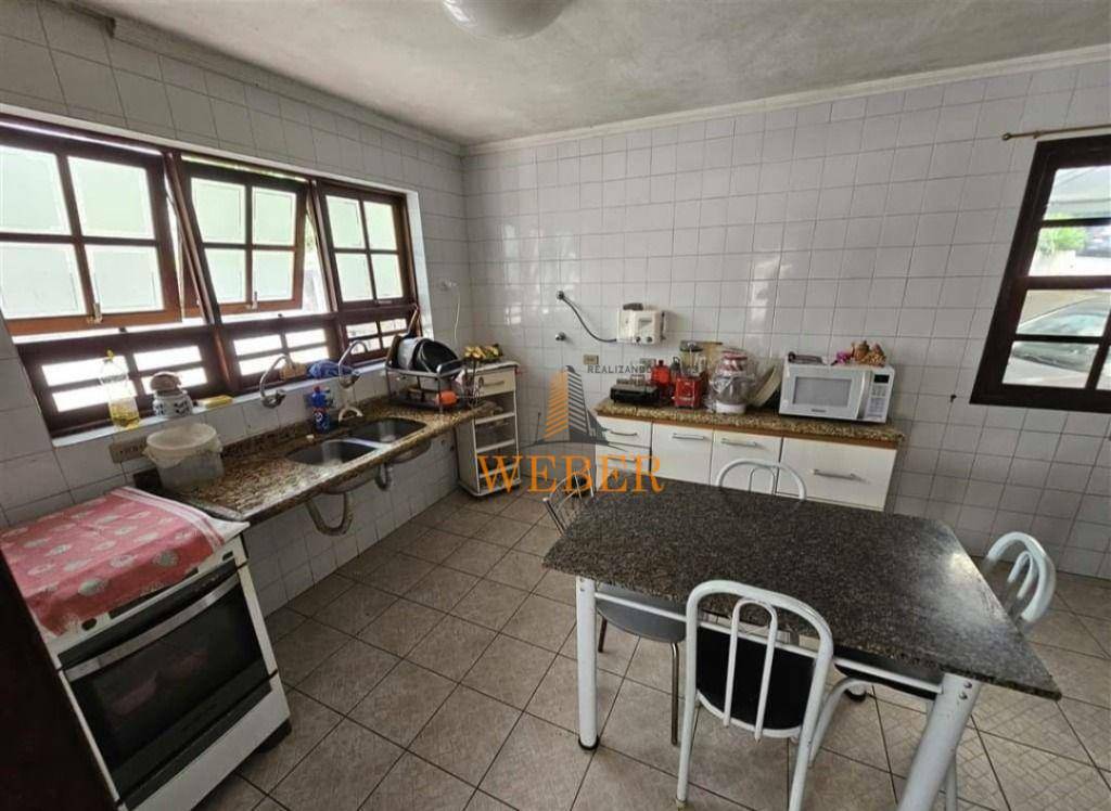 Casa de Condomínio à venda com 3 quartos, 250m² - Foto 65