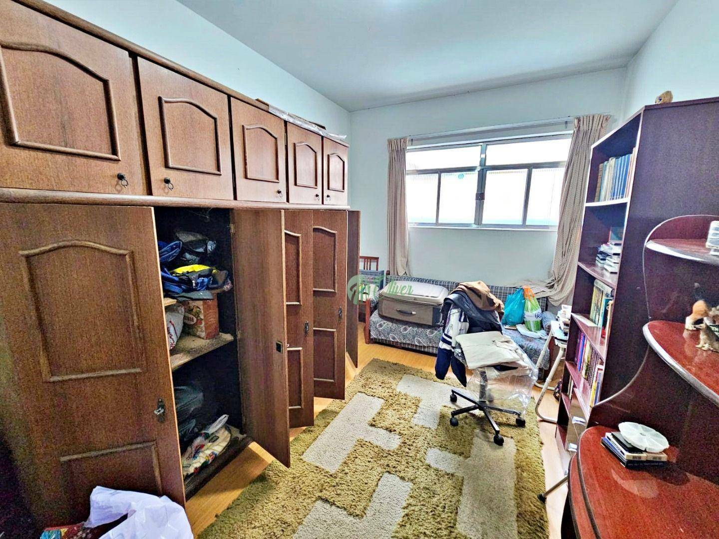 Apartamento à venda com 3 quartos, 142m² - Foto 9