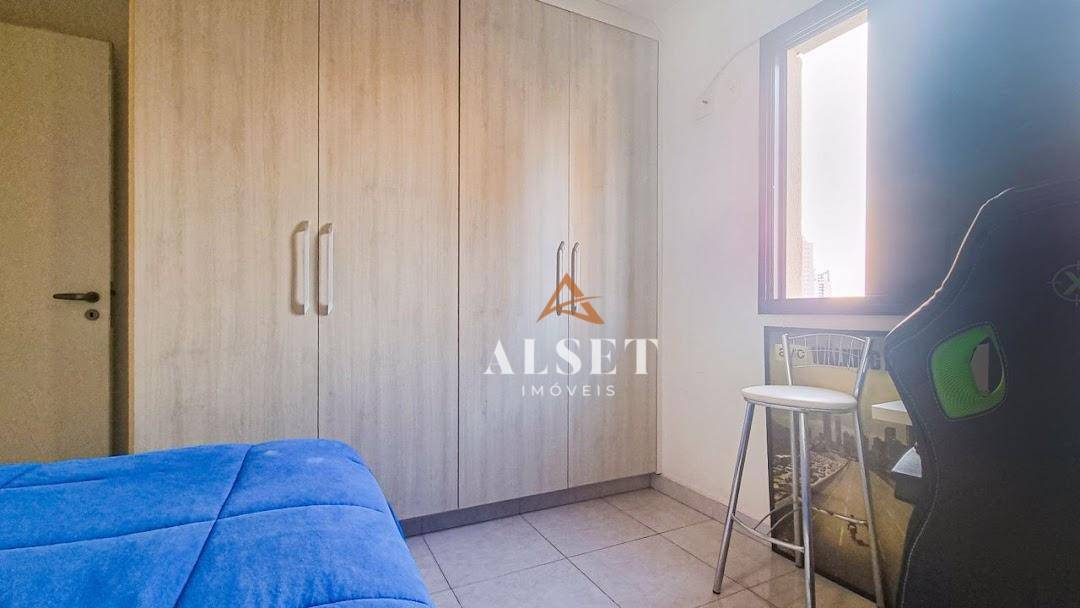 Apartamento à venda com 2 quartos, 79m² - Foto 9