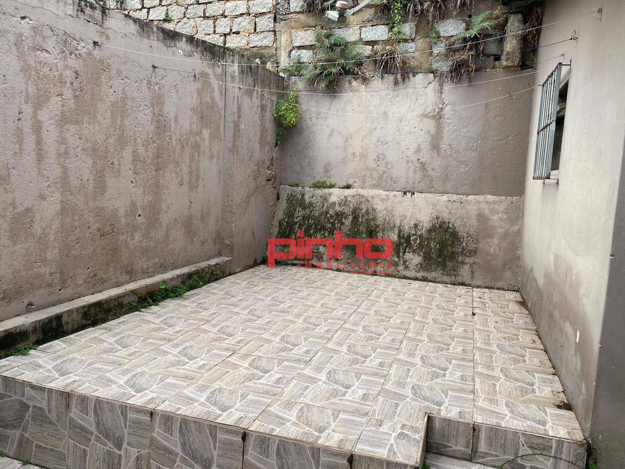 Casa à venda e aluguel com 3 quartos, 140m² - Foto 24