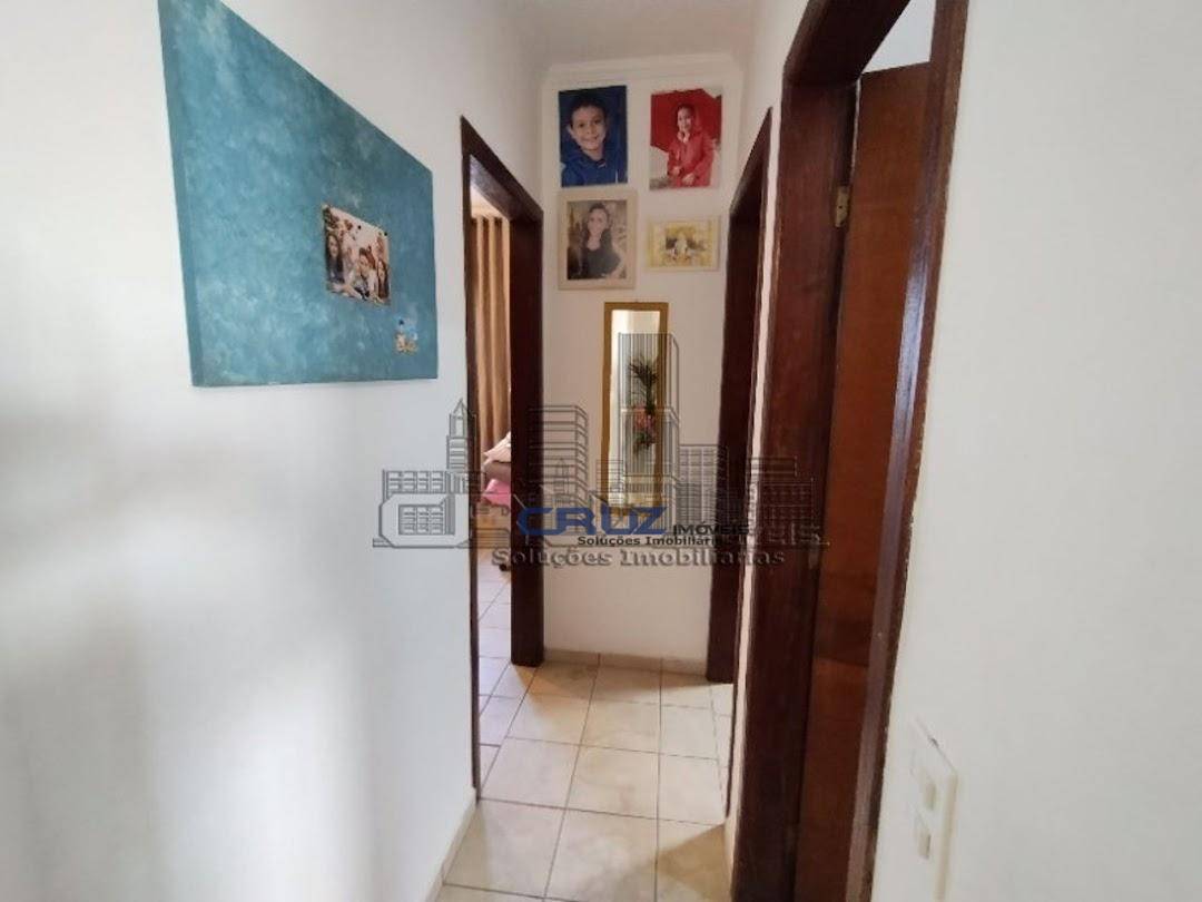 Casa à venda com 2 quartos, 109m² - Foto 6