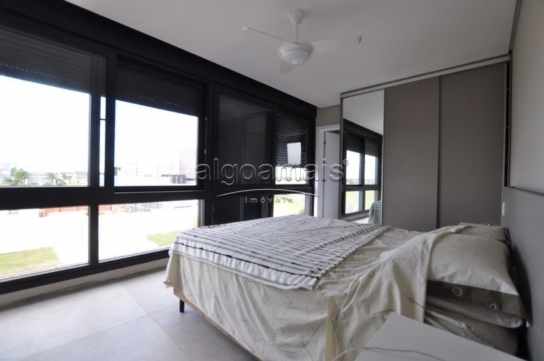 Casa de Condomínio à venda com 4 quartos, 299m² - Foto 16