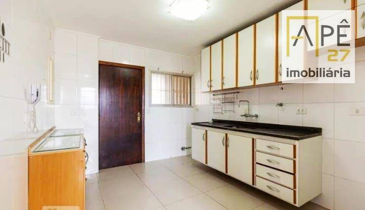 Apartamento à venda com 3 quartos, 107m² - Foto 13