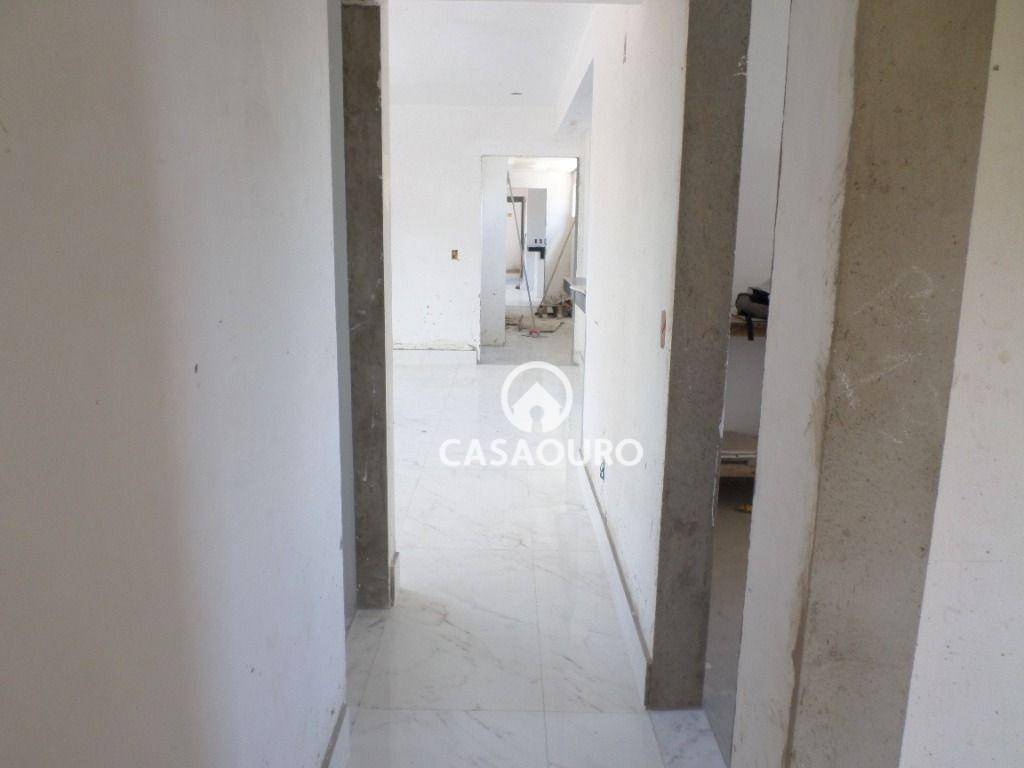 Apartamento à venda com 3 quartos, 70m² - Foto 13