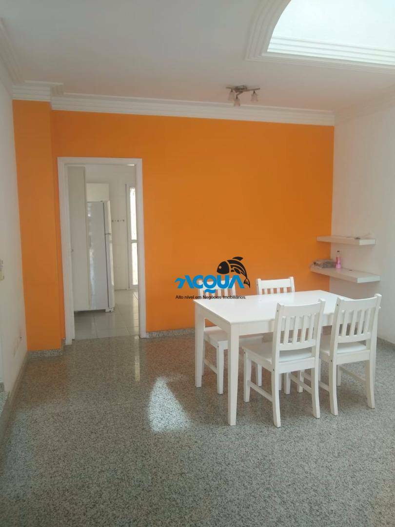 Sobrado à venda com 4 quartos, 181m² - Foto 2