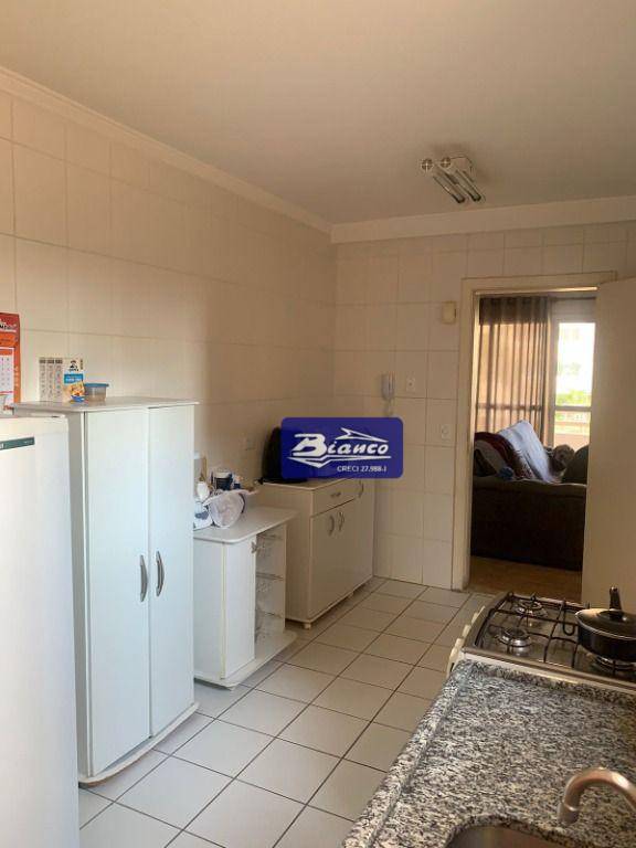 Apartamento à venda com 3 quartos, 94m² - Foto 21