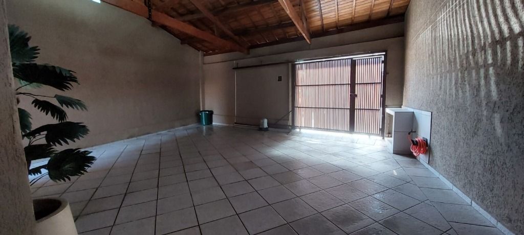 Sobrado à venda com 2 quartos, 129m² - Foto 6