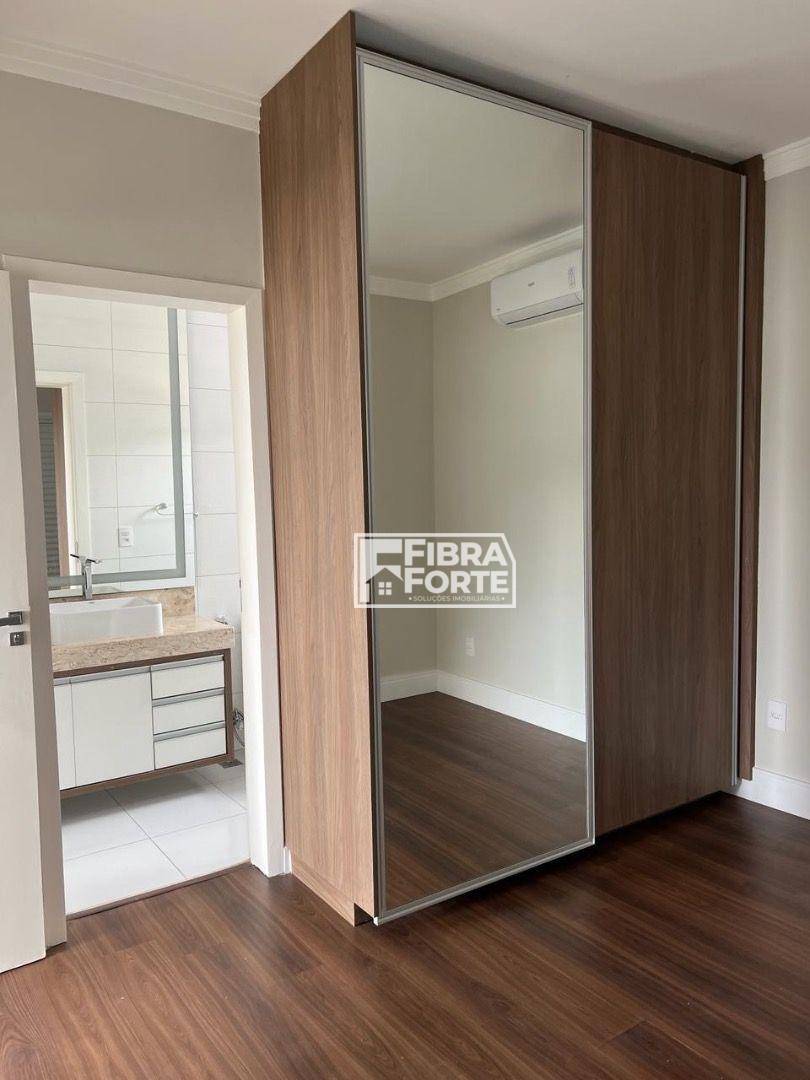 Casa de Condomínio à venda com 3 quartos, 278m² - Foto 23