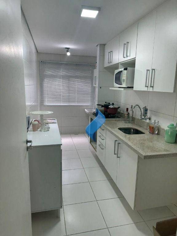 Apartamento à venda com 2 quartos, 50m² - Foto 7