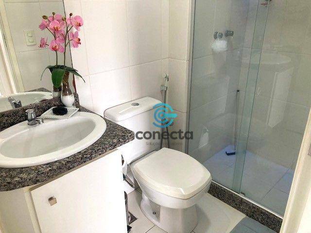 Apartamento à venda com 2 quartos, 70m² - Foto 7