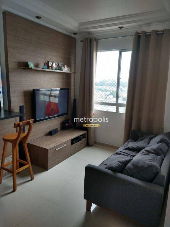 Apartamento à venda com 2 quartos, 42m² - Foto 2