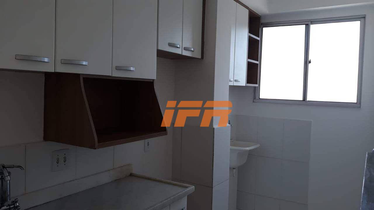 Apartamento à venda com 2 quartos, 53m² - Foto 2