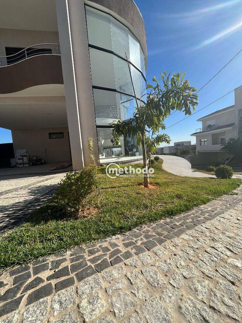 Casa de Condomínio à venda com 4 quartos, 302m² - Foto 6