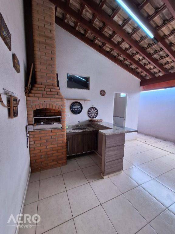 Casa à venda com 3 quartos, 145m² - Foto 16