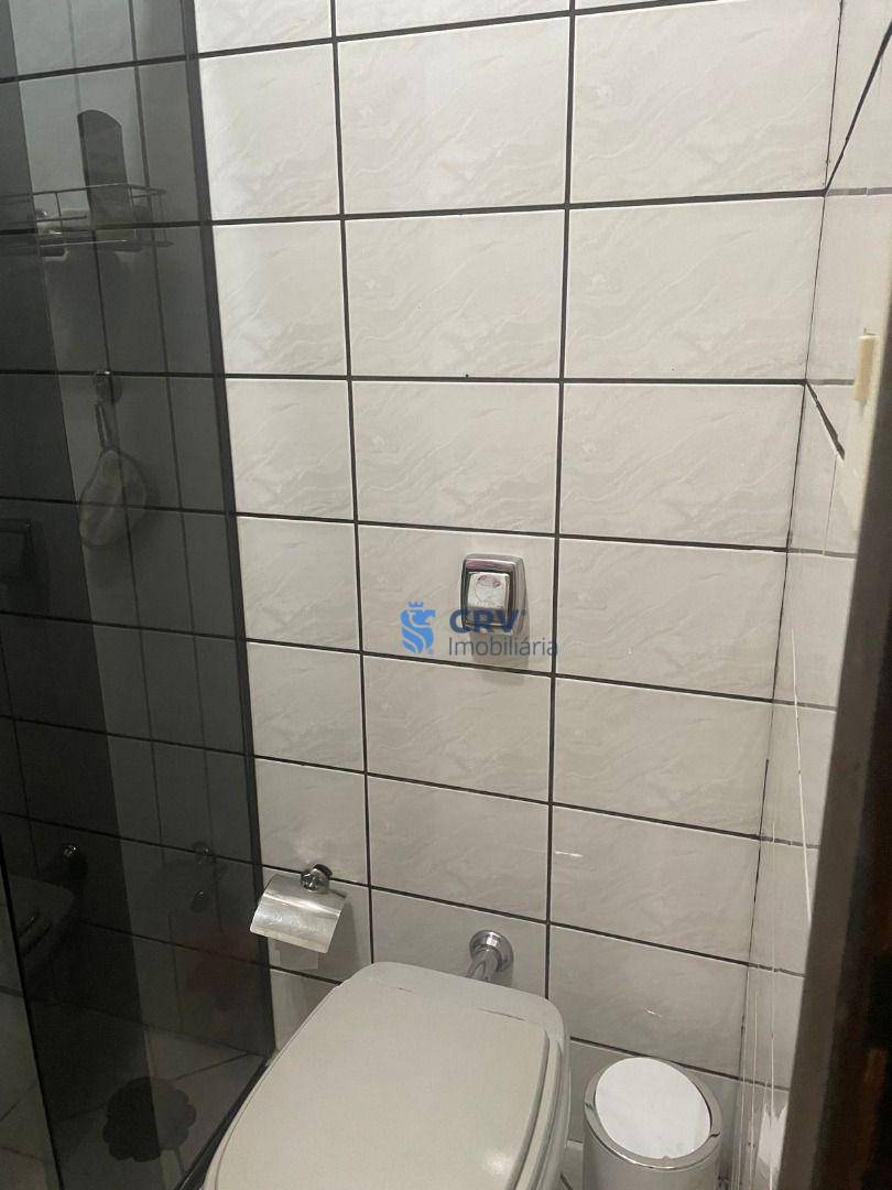 Sobrado à venda com 3 quartos, 240m² - Foto 20