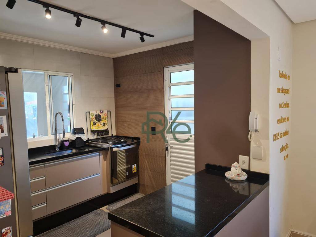 Casa à venda com 3 quartos, 97m² - Foto 16