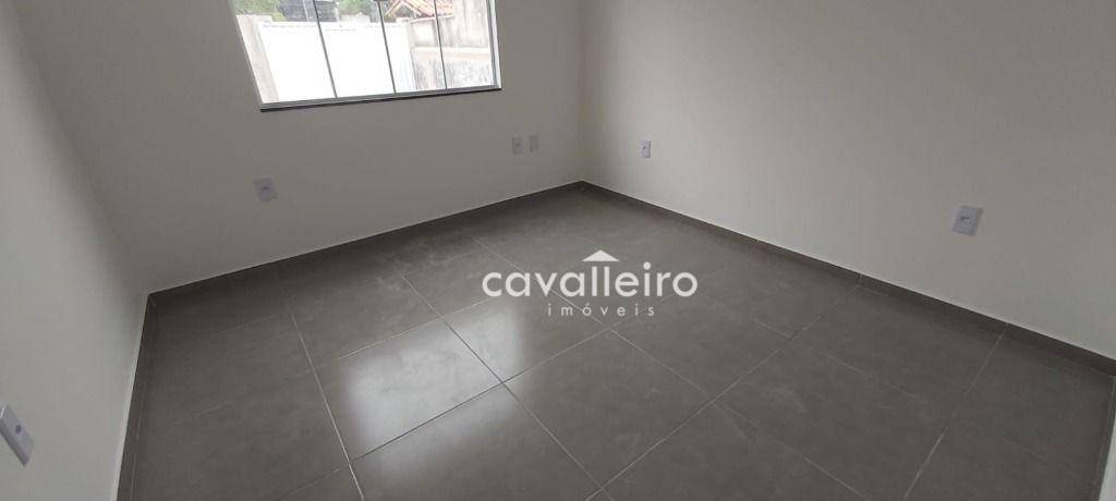 Casa à venda com 2 quartos, 70m² - Foto 4