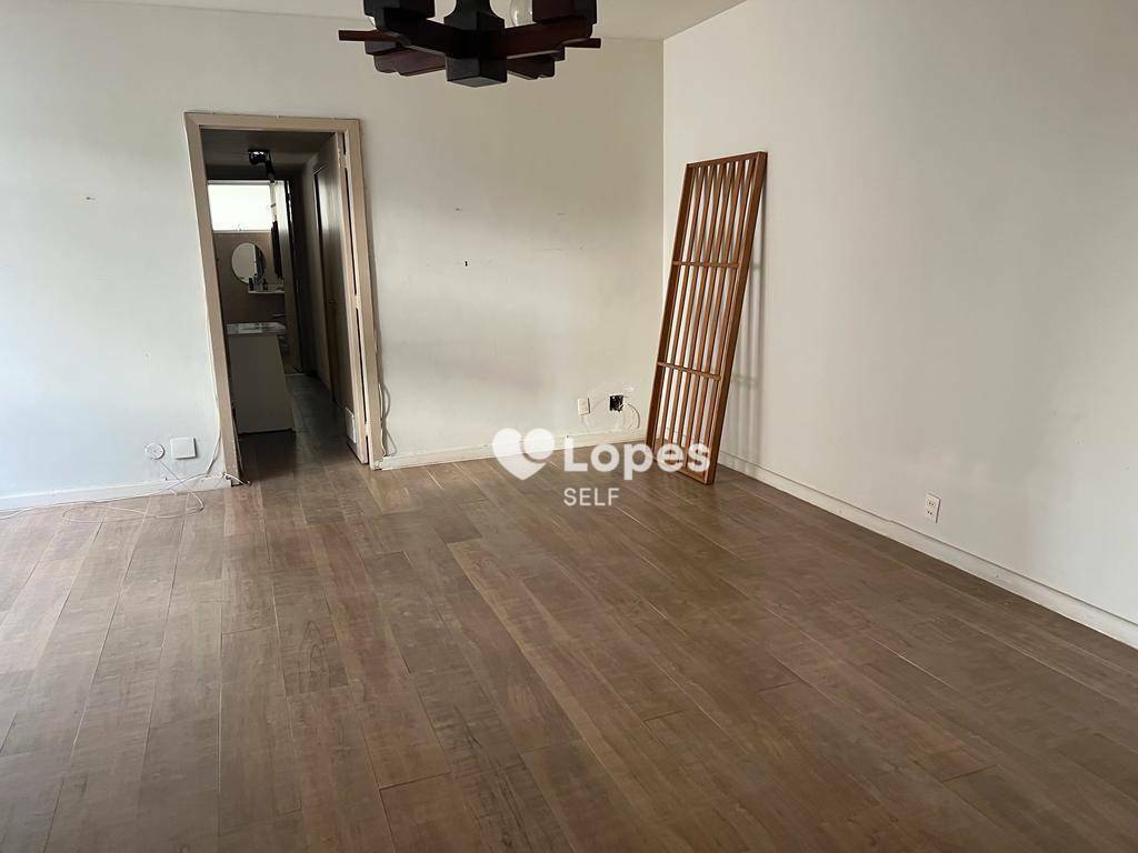 Apartamento à venda com 2 quartos, 84m² - Foto 6