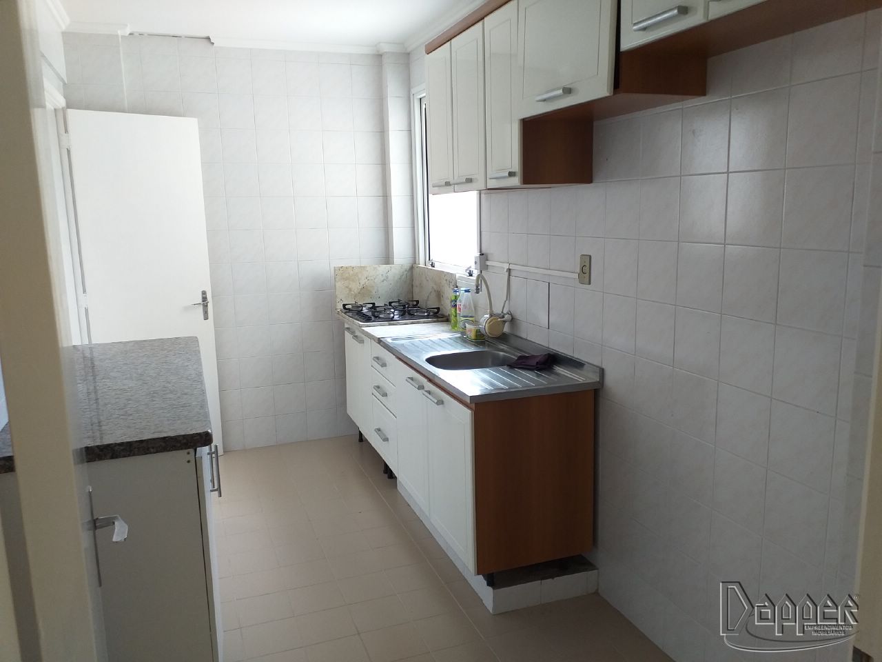 Apartamento à venda com 2 quartos, 75m² - Foto 5