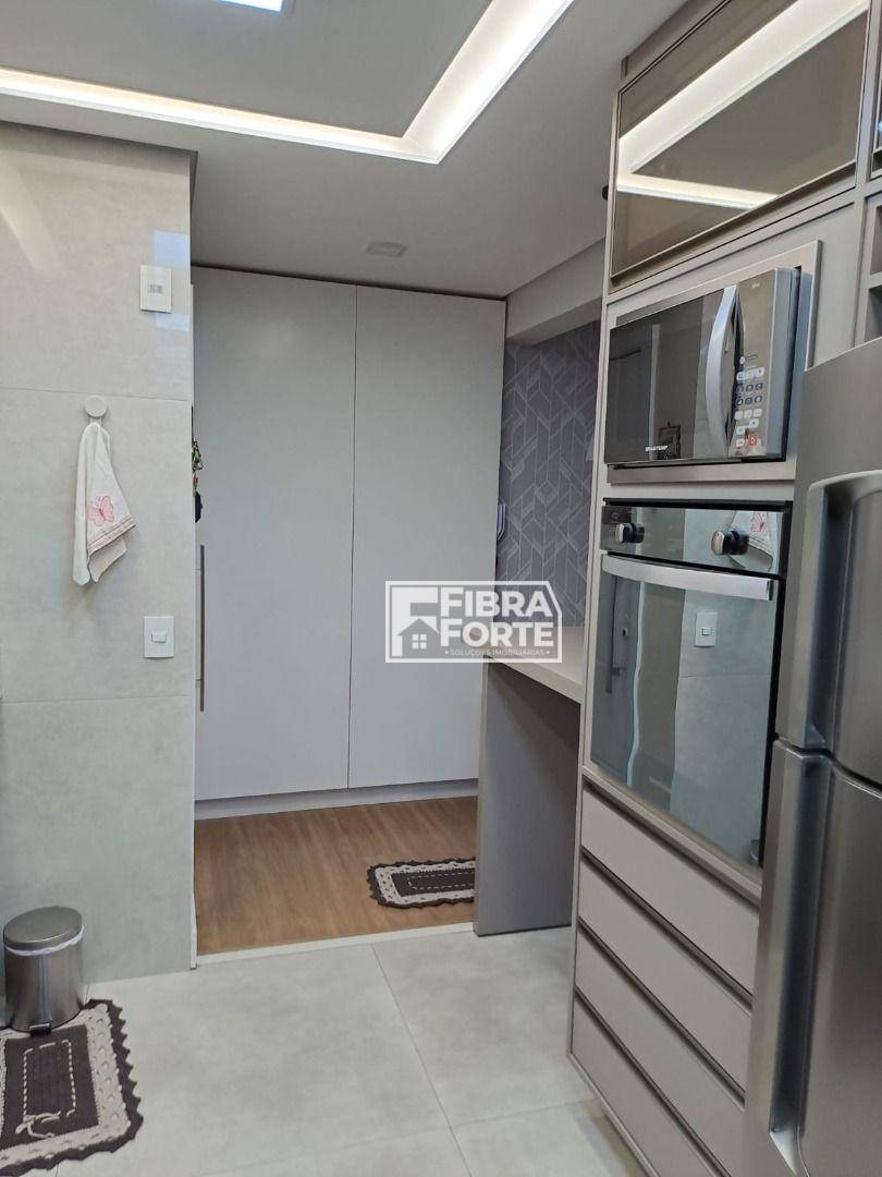 Apartamento à venda com 3 quartos, 82m² - Foto 6