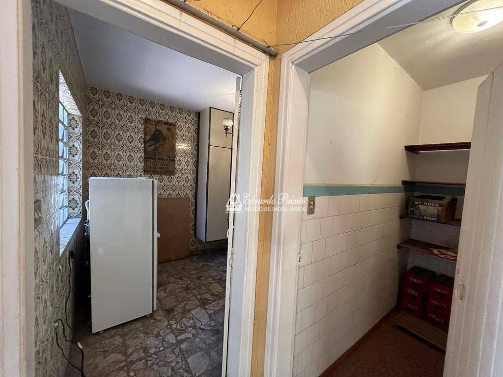 Casa à venda com 3 quartos, 181m² - Foto 37