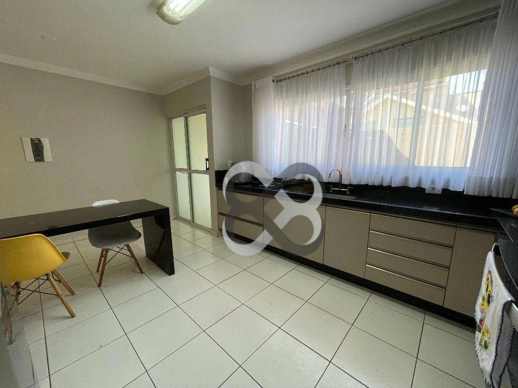 Casa de Condomínio à venda e aluguel com 3 quartos, 230m² - Foto 16