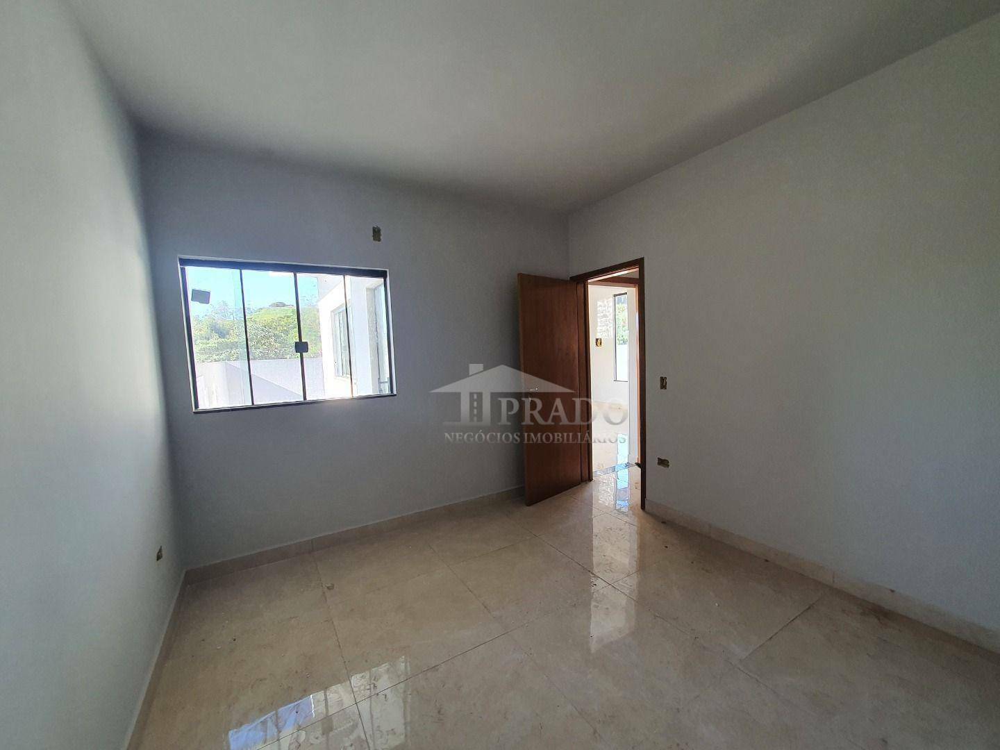 Casa à venda com 3 quartos, 76m² - Foto 14