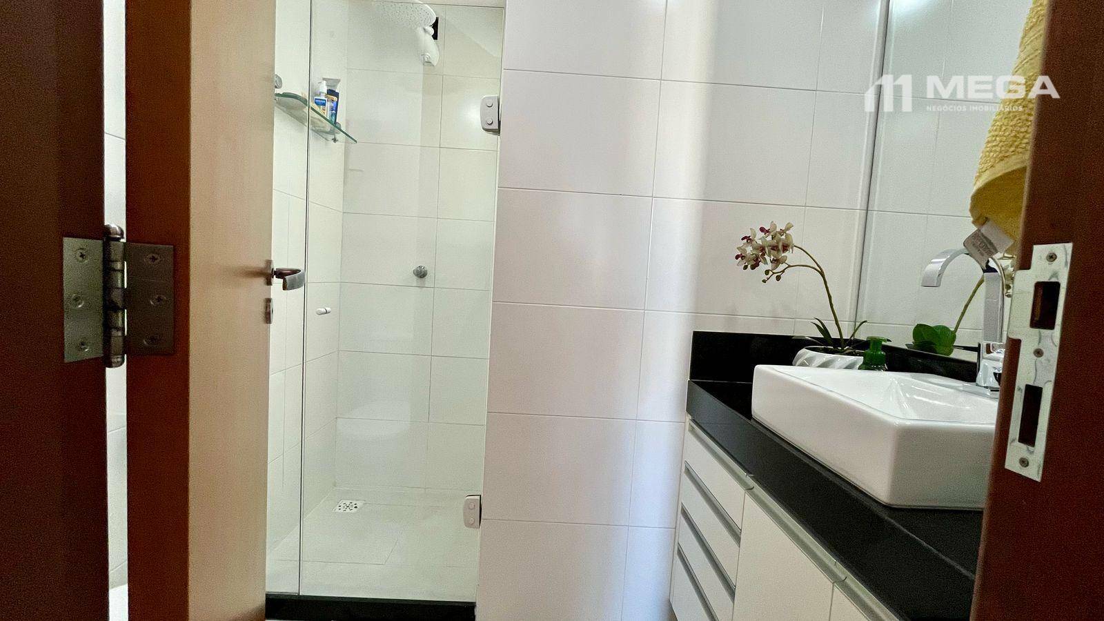 Apartamento à venda com 2 quartos, 62m² - Foto 6