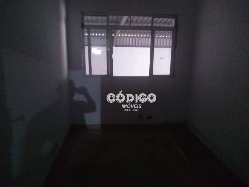 Depósito-Galpão-Armazém para alugar, 1000m² - Foto 5