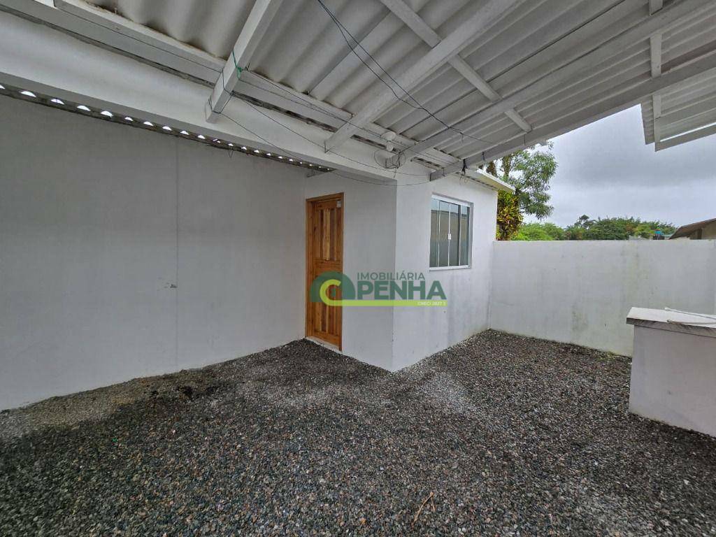 Casa para alugar com 2 quartos, 48m² - Foto 8