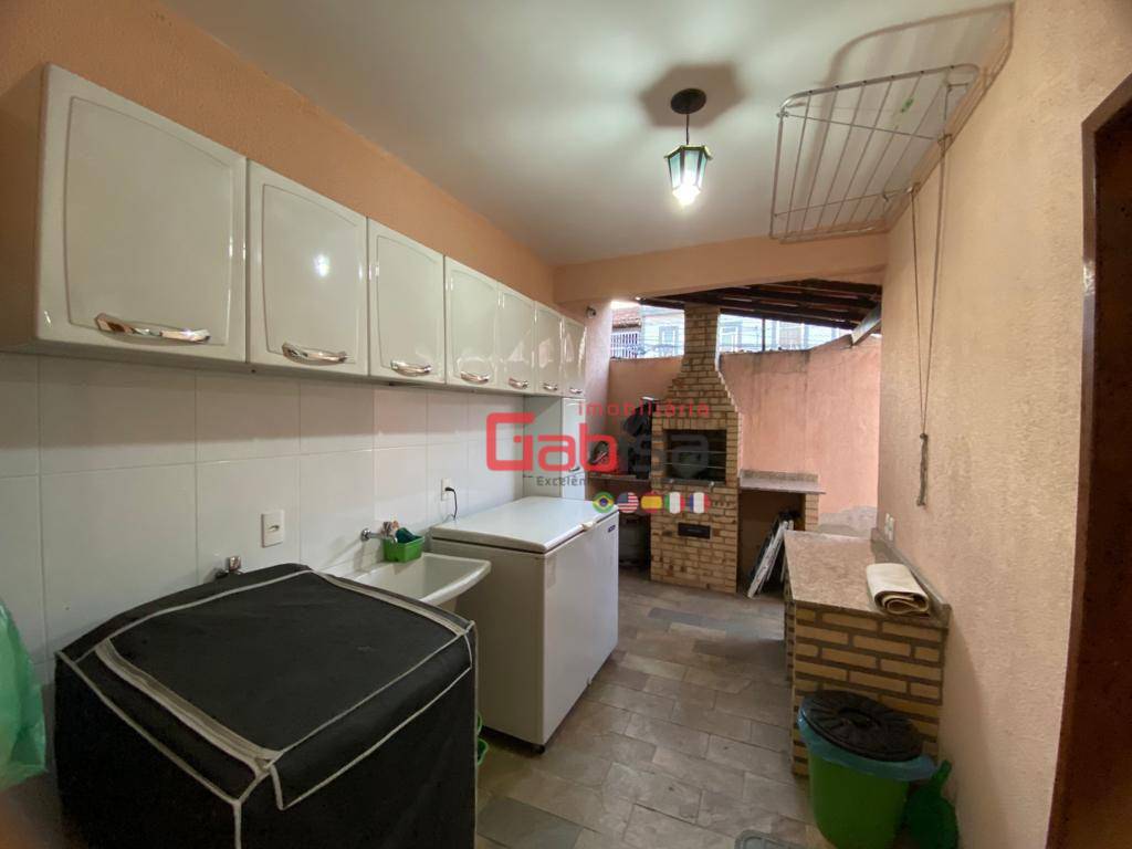 Casa de Condomínio à venda com 6 quartos, 180m² - Foto 7