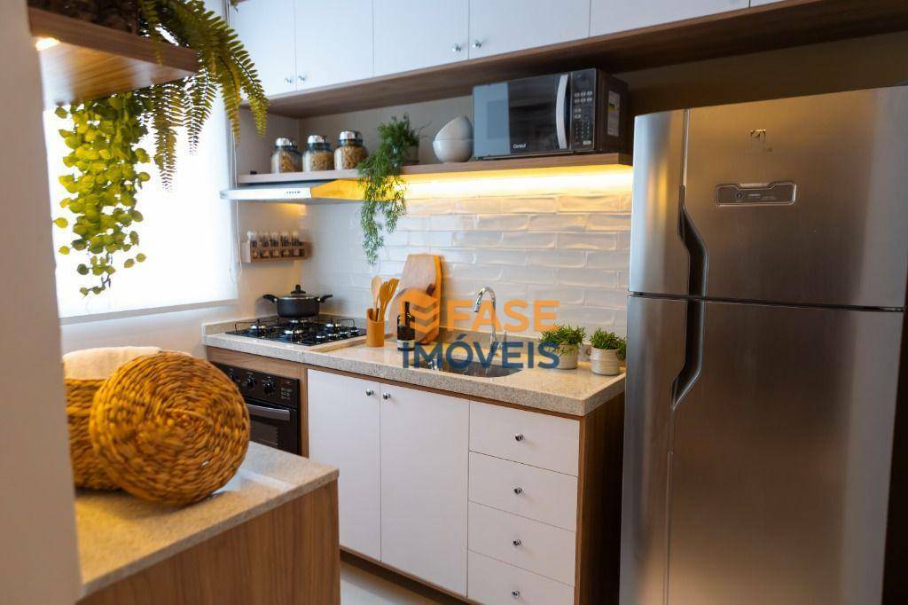 Apartamento à venda com 2 quartos, 37m² - Foto 4