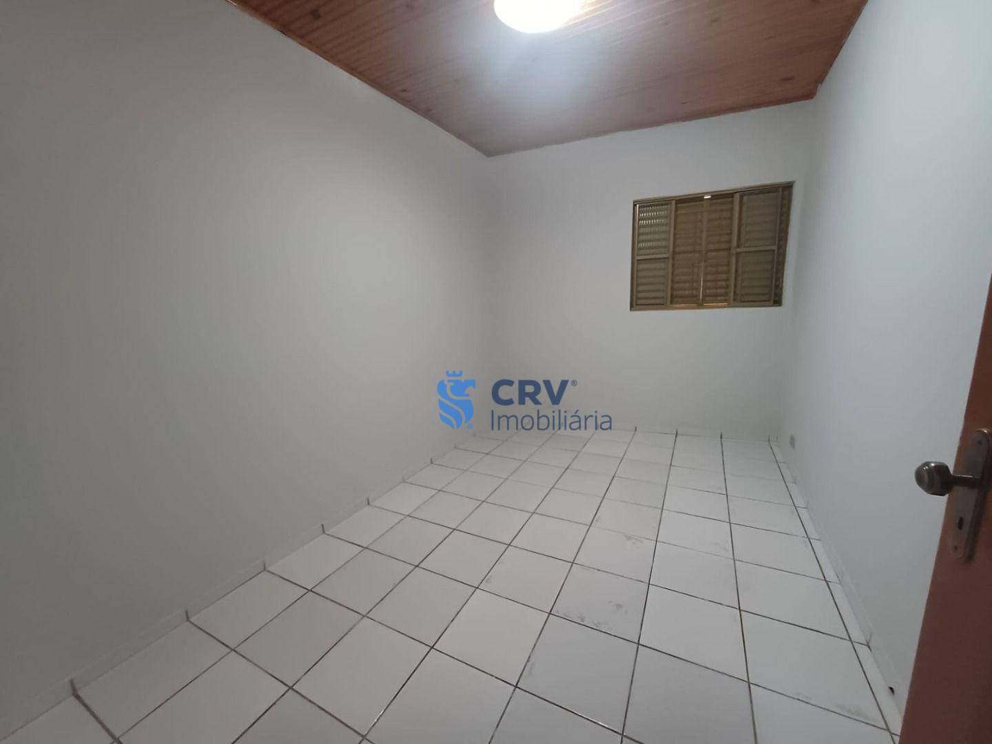 Casa para alugar com 2 quartos, 120m² - Foto 8