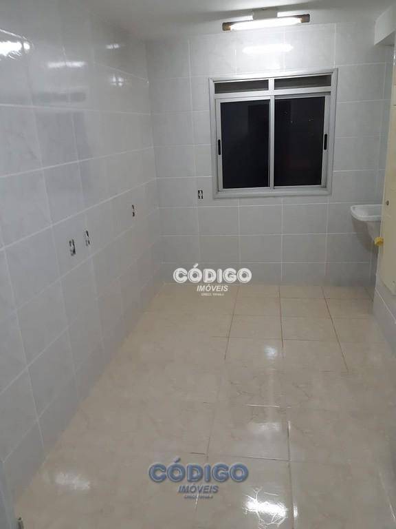 Apartamento à venda com 2 quartos, 58m² - Foto 23